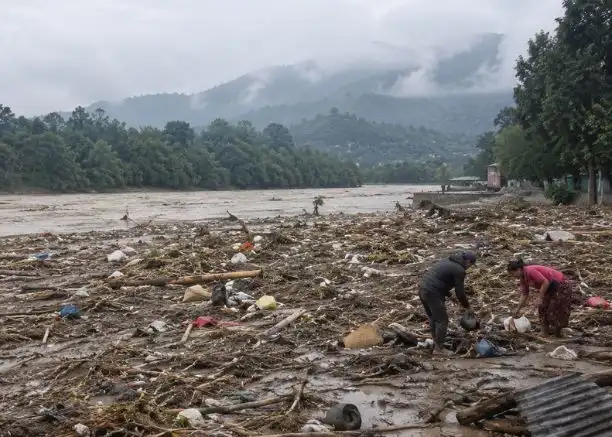 Emergency relief support for Nepal flood survivors
